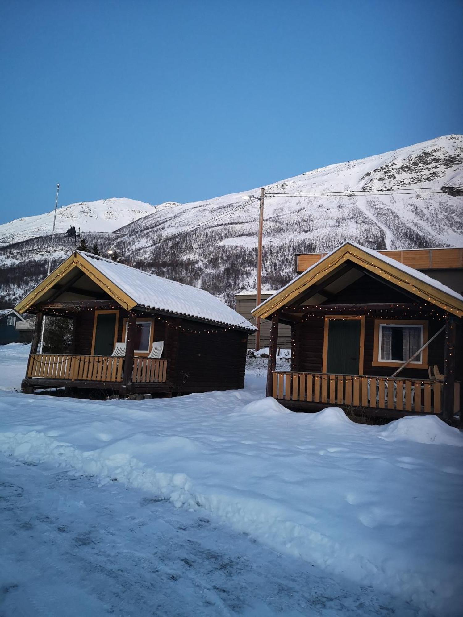 Best No1 Manndalen Exterior photo
